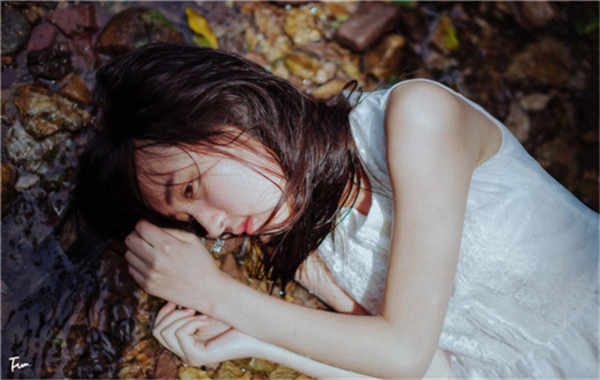察哈尔右翼后验血可以邮寄过去(香港验血是邮寄还是亲自过去好)